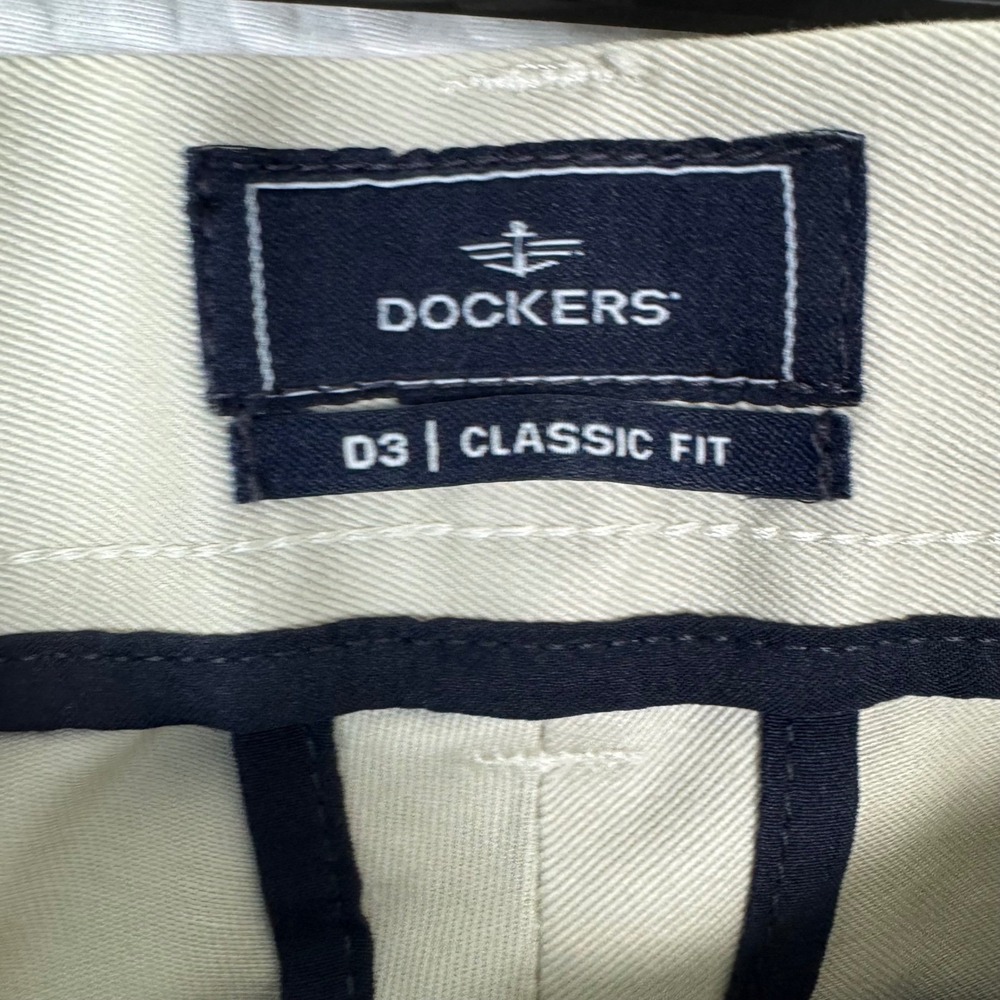 Dockers D3 Classic Fit Khaki Chinos‎ Mens Pants Size 40x32 Work Business Casual - Picture 6 of 8